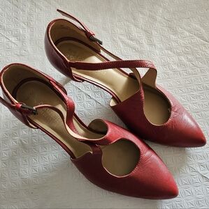 Elegant and Classic Red Women's Shoes
